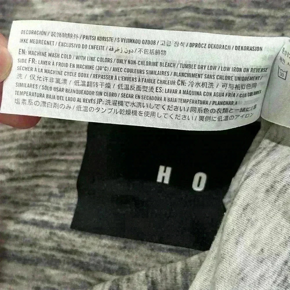 Hollister Men's Curved Hem Short Sleeve Tee Shirt Heather Gray Black Logo Size S - Picture 7 of 8